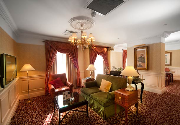 presidential suite marriott tblisi hotel sitting area